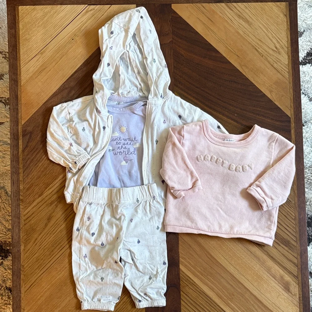 Carter's 0-3 Month Baby Girl Outfit Set & Sweatshirt Bundle